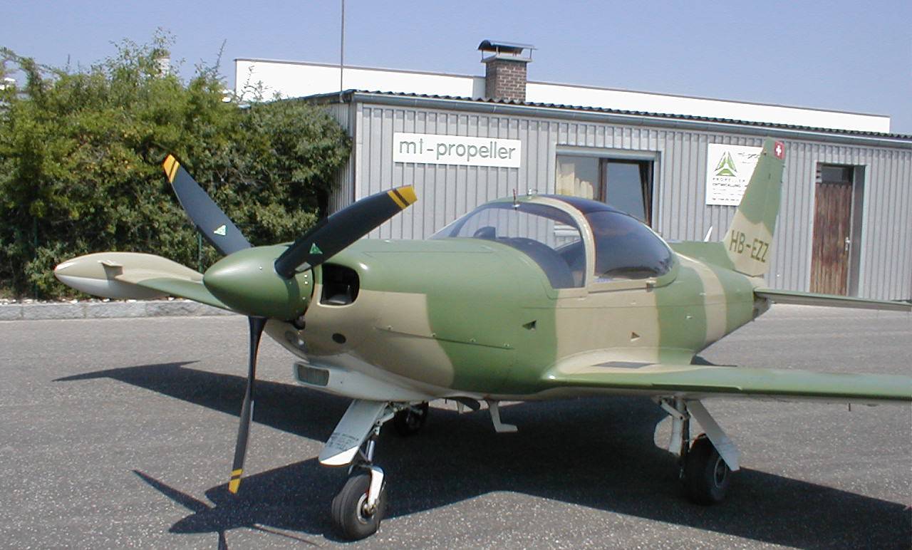 STC/stc_pic/aermacchi_f260_1.jpg