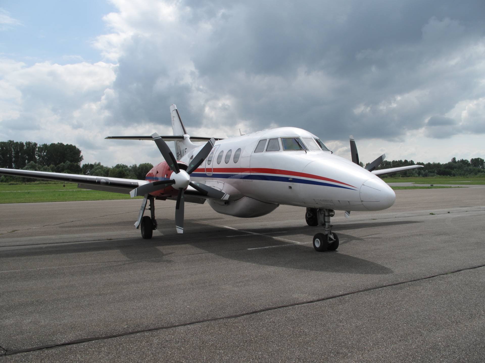 STC/stc_pic/bae_jet_31-32.jpg