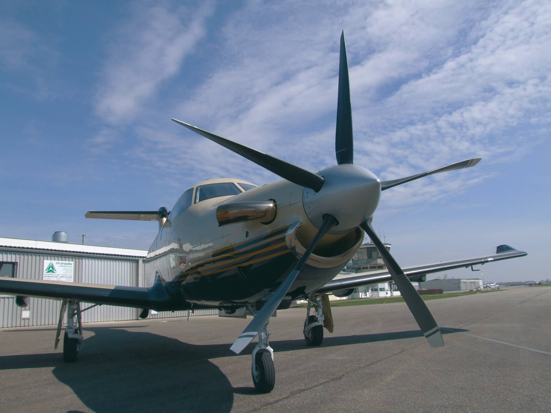 STC/stc_pic/pilatus_pc_12_3.jpg